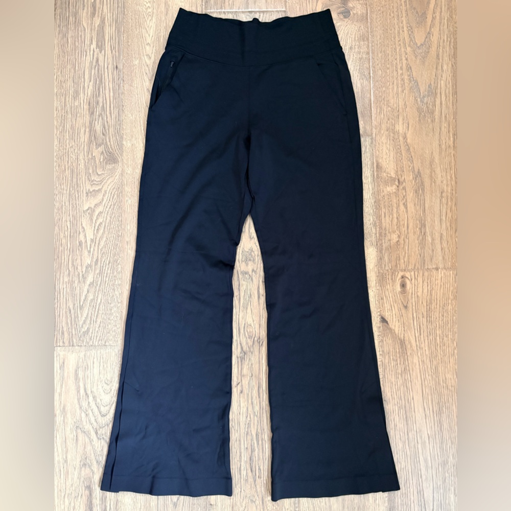 Women’s Athleta Black High-Rise Venice Flare Pant Size Small